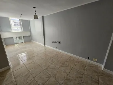 Sala Comercial para alugar, 29m² no Centro, Bento Gonçalves