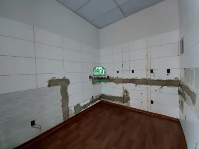 Ponto Comercial para alugar, 80m² no Batista, Anápolis