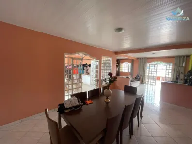 Sobrado com 4 Quartos à venda, 236m² no Ceilândia Sul, Brasília