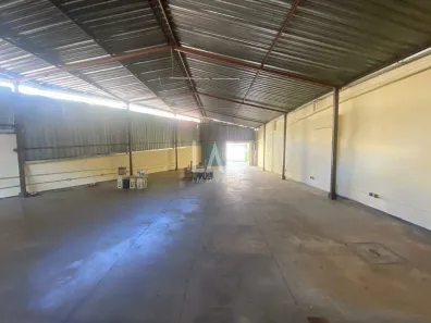 Galpão/Depósito/Armazém para alugar, 283m² no Santa Efigênia, Belo Horizonte