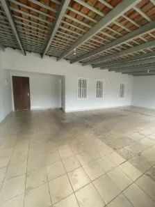 Casa com 3 Quartos para alugar, 150m² no Setor Leste, Brasília