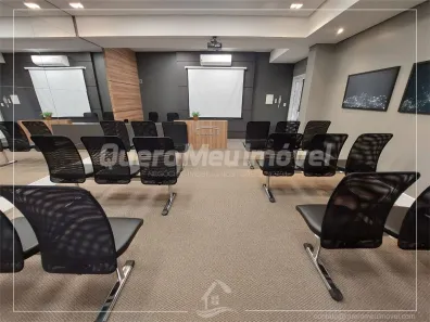 Sala Comercial à venda, 40m² no Panazzolo, Caxias do Sul