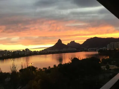 Apartamento com 4 Quartos para venda ou aluguel, 210m² no Lagoa, Rio de Janeiro