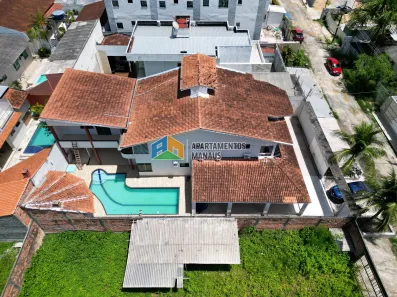 Sobrado com 5 Quartos para venda ou aluguel, 300m² no Flores, Manaus