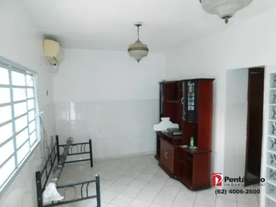 Casa com 4 Quartos para alugar, 155m² no Vila Rosa, Goiânia