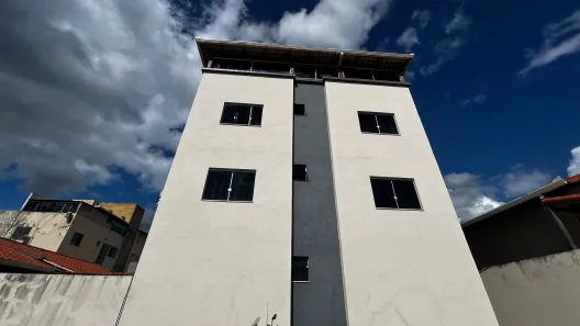 Apartamento com 2 Quartos para alugar, 75m² no União, Igarapé