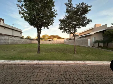 Lote/Terreno à venda, 444m² no Jardim Salto Grande, Araraquara