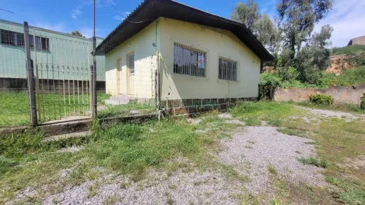 Casa com 3 Quartos à venda, 63m² no Petrópolis, Caxias do Sul