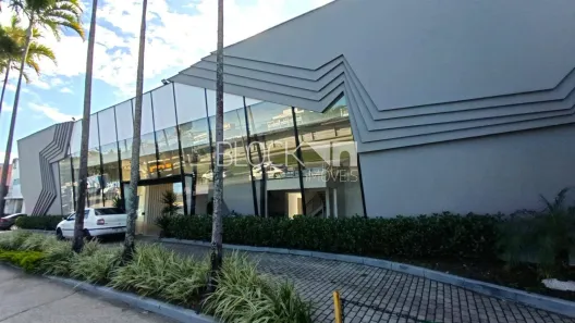 Galpão/Depósito/Armazém para alugar, 741m² no Recreio dos Bandeirantes, Rio de Janeiro