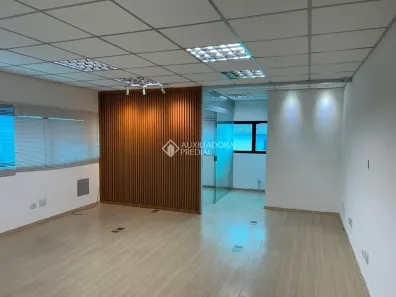 Sala Comercial à venda, 60m² no Vila Bocaina, Mauá