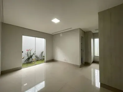 Casa com 3 Quartos para alugar, 300m² no Jardins Valência, Goiânia