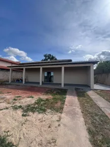 Casa de Condomínio com 3 Quartos para alugar, 140m² no Setor Habitacional Jardim Botânico, Brasília