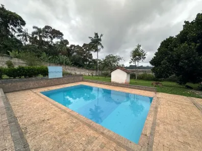 Fazenda/Sítio com 6 Quartos para alugar, 182m² no Ressaca, Itapecerica da Serra
