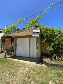 Casa com 2 Quartos para alugar, 78m² no Arembepe (Abrantes), Camaçari