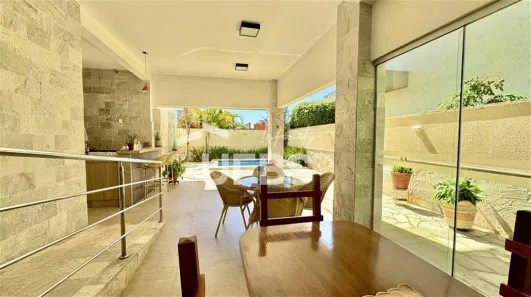 Casa de Condomínio com 5 Quartos à venda, 350m² no Jardins Valência, Goiânia
