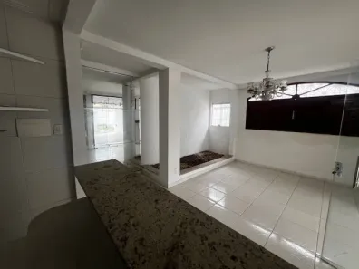 Casa com 3 Quartos para venda ou aluguel, 200m² no Nossa Senhora de Nazaré, Natal