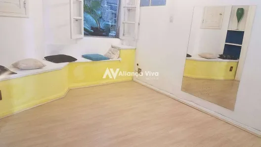 Kitnet com 1 Quarto à venda, 50m² no Urca, Rio de Janeiro