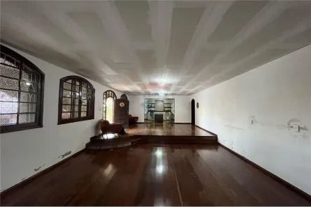 Casa com 5 Quartos para alugar, 460m² no Mangabeiras, Belo Horizonte
