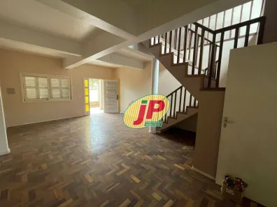 Sobrado com 5 Quartos à venda, 328m² no Krahe, Viamão
