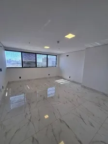 Sala Comercial à venda, 35m² no Centro, Anápolis