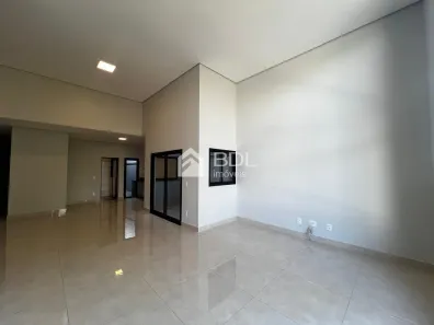 Casa de Condomínio com 3 Quartos para venda ou aluguel, 165m² no Jardim Okinawa, Paulínia