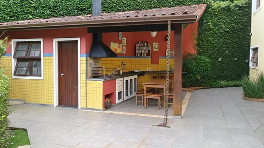 Casa de Condomínio com 3 Quartos à venda, 290m² no Chácara dos Lagos, Carapicuíba