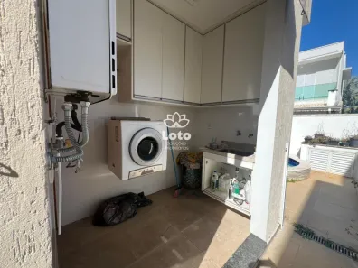 Casa de Condomínio com 4 Quartos para alugar, 220m² no Fazenda Rodeio, Mogi das Cruzes