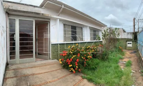 Casa com 3 Quartos à venda, 122m² no Vila Santana, Araraquara