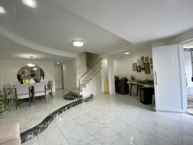 Casa de Condomínio com 4 Quartos à venda, 240m² no Stella Maris, Salvador