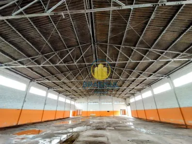 Galpão/Depósito/Armazém para venda ou aluguel, 2500m² no Embu-Guaçu, Embu-Guaçu