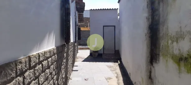 Casa com 5 Quartos para alugar, 300m² no Campo Grande, Rio de Janeiro