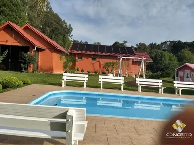 Fazenda/Sítio com 3 Quartos à venda, 160m² no Área Rural de Farroupilha, Farroupilha