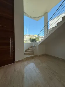 Casa de Condomínio com 4 Quartos para venda ou aluguel, 387m² no Jardins Valência, Goiânia