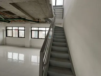 Sala Comercial para alugar, 305m² no Santa Efigênia, Belo Horizonte