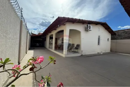 Casa com 3 Quartos à venda, 274m² no Jardim Filadélfia, Araguaína