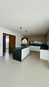 Casa de Condomínio com 4 Quartos para alugar, 200m² no Parque das Nações, Parnamirim