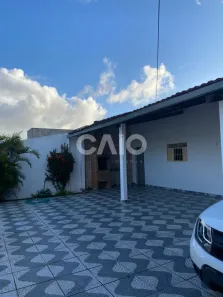 Casa com 3 Quartos para alugar, 180m² no Pitimbu, Natal