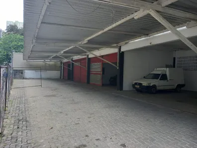 Galpão/Depósito/Armazém à venda, 700m² no Matatu, Salvador