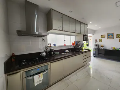 Casa de Condomínio com 4 Quartos à venda, 272m² no Centro, Lauro de Freitas