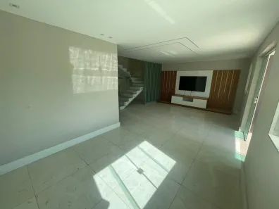 Casa de Condomínio com 4 Quartos para alugar, 220m² no Recreio dos Bandeirantes, Rio de Janeiro