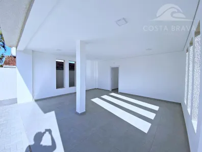 Sobrado com 3 Quartos à venda, 197m² no Riviera, Matinhos