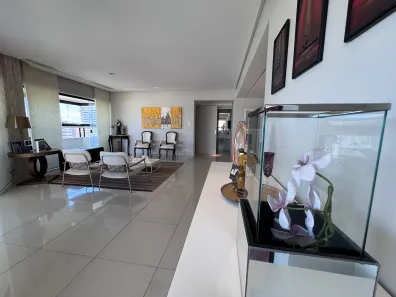 Apartamento com 4 Quartos à venda, 198m² no Ondina, Salvador