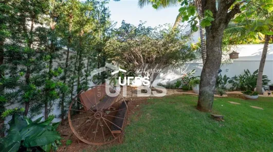 Casa de Condomínio com 5 Quartos à venda, 341m² no Jardins Verona, Goiânia