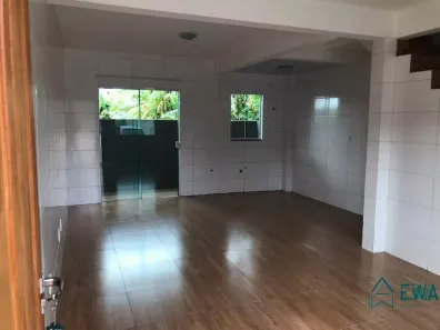 Sobrado com 2 Quartos para alugar, 65m² no Aririú da Formiga, Palhoça