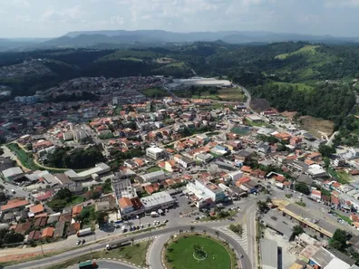 Galpão/Depósito/Armazém para alugar, 1684m² no Centro, Araçariguama