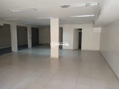 Ponto Comercial para venda ou aluguel, 695m² no Centro, Itu