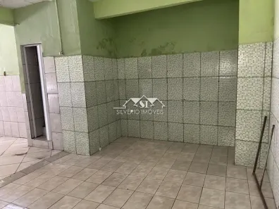 Ponto Comercial para alugar, 80m² no Samambaia, Petrópolis