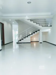 Casa de Condomínio com 3 Quartos para alugar, 263m² no Nações, Valinhos