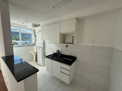 Apartamento com 2 Quartos para alugar, 47m² no Jacarepaguá, Rio de Janeiro