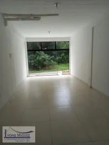 Ponto Comercial para alugar, 35m² no Araras, Petrópolis